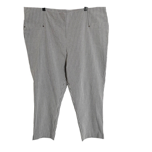 Maurices Capri Pants Womens 3x 24w 26w Pull On Elastic Waist Gray White Striped - Picture 1 of 7